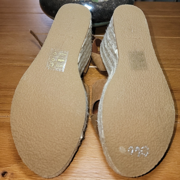 Dolce Vita Wedge‎ Sandals - Size 8.5 - Picture 6 of 6